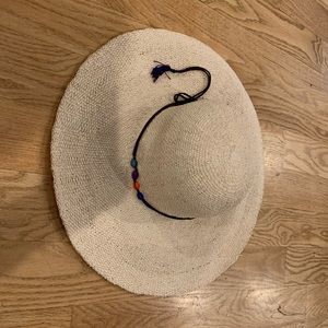 Roxy beach hat